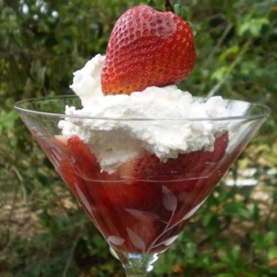 Irresistible Strawberry And Baileys Cream Dessert Delight