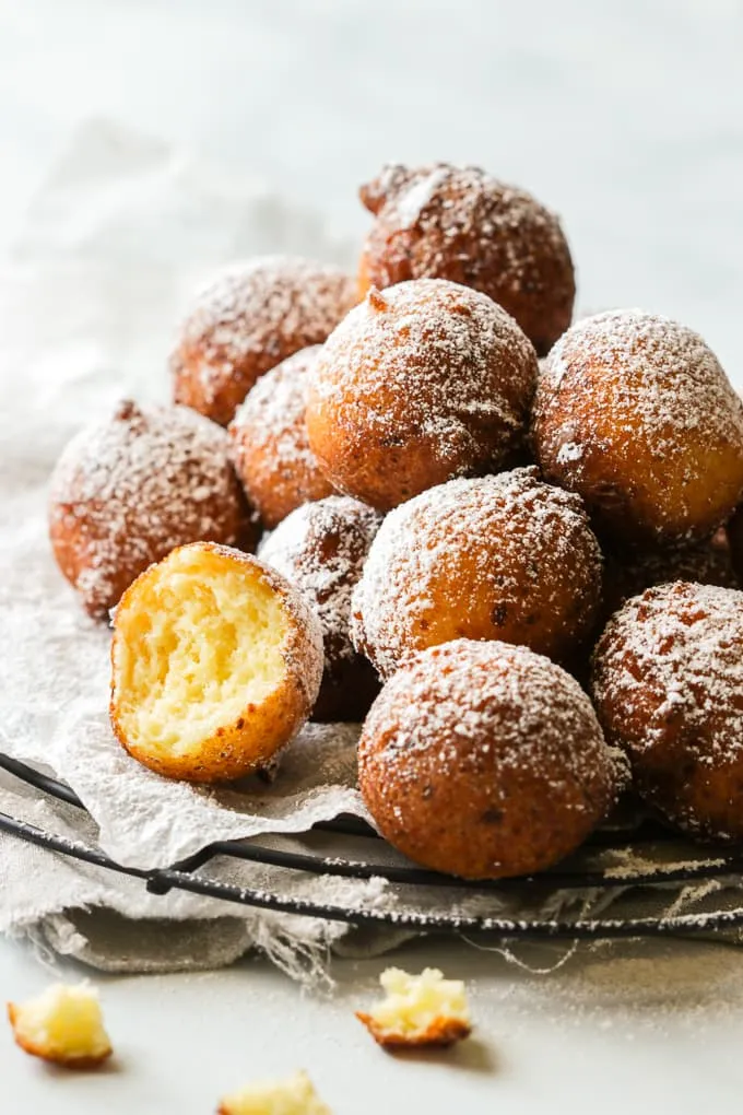 Italian Sfingi Italian Doughnuts