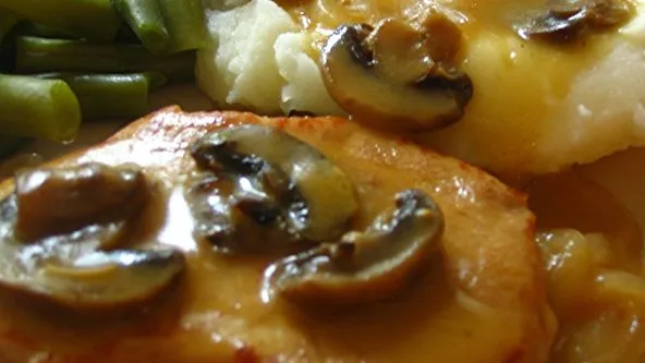 Juicy Baked Pork Chops: Perfect Oven Recipe