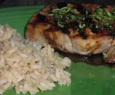 Juicy Pineapple-Lime Glazed Pork Chops: A Tropical Delight