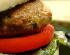 Juicy and Flavorful Turkey Burger Recipe