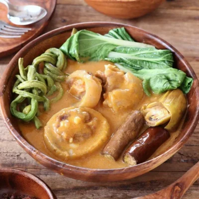 Kare Kare Oxtail And Vegetables In