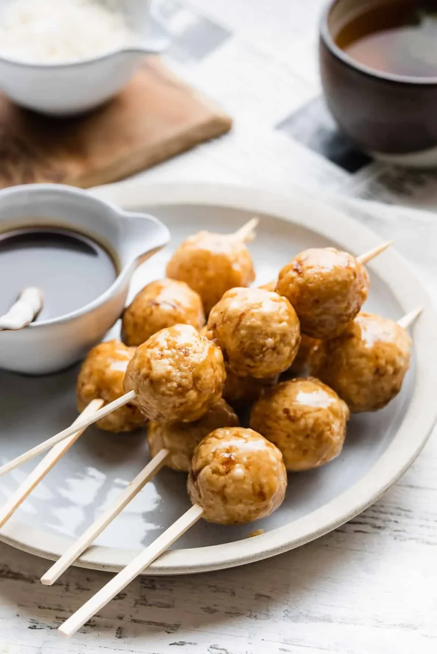 Karioka Filipino Chewy Balls With Sweet Sugar