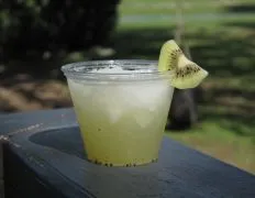 Kiwi Lemonade Spritzer