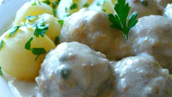 Konigsberger Klopse German Meatballs In