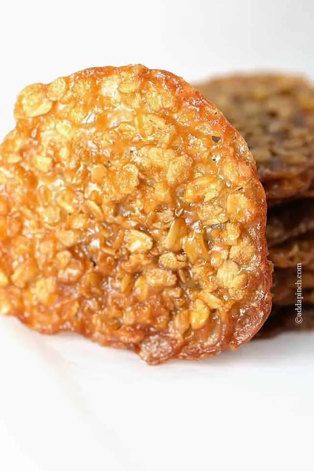 Lacy Oatmeal Crisp Cookies