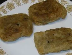 Lahme Bi Ajeen/ Meat In Pastry