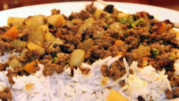 Lamb Khemma / Kheema W/ Peas, Potatoes