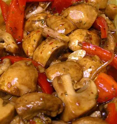 Laurels Marinated Mushrooms