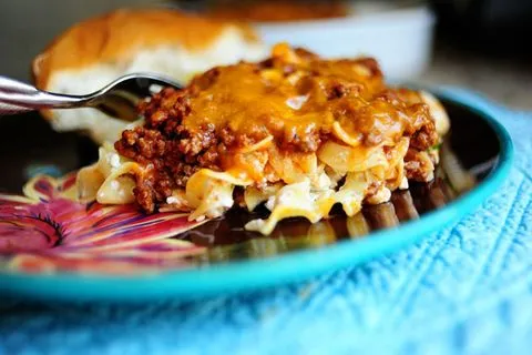 Layered Meat And Cottage Cheese Macaroni