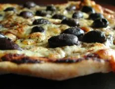 Lebanese Olive Pizza