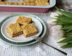 Lemon Cheesecake Bars