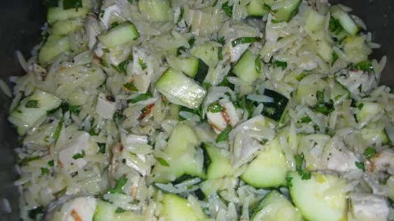 Lemon Orzo Salad With Zucchini And