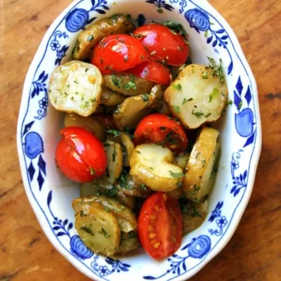 Lemon-Thyme Infused Fresh Tomato Delight