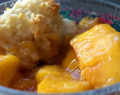 Light Fresh Peach Cobbler