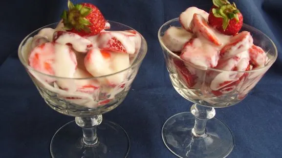 Light and Luscious Strawberry Fool Dessert Recipe