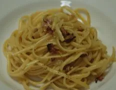 Linguine With Bacon And Onions