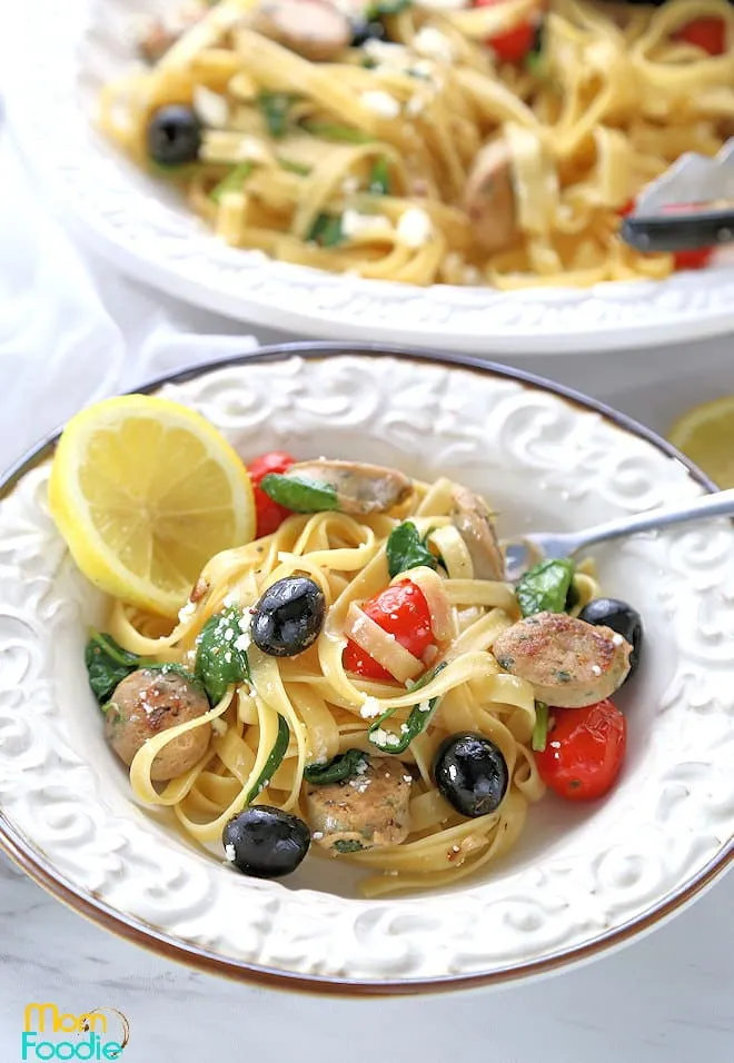 Linguine With Chicken, Spinach And Feta