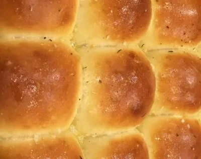 Lion House Dinner Rolls