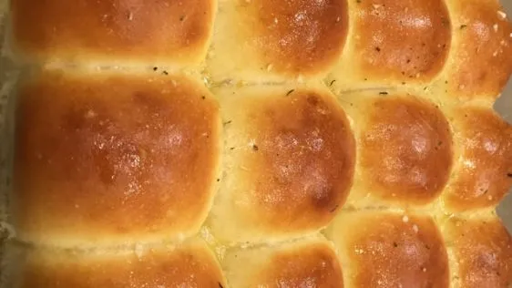 Lion House Dinner Rolls