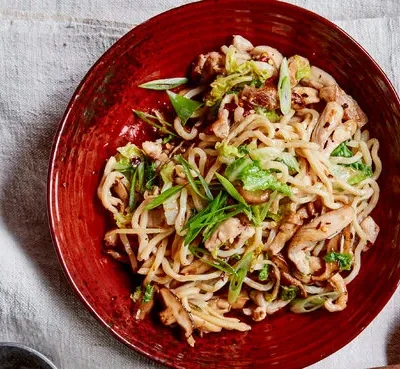 Longevity Noodles With Chicken