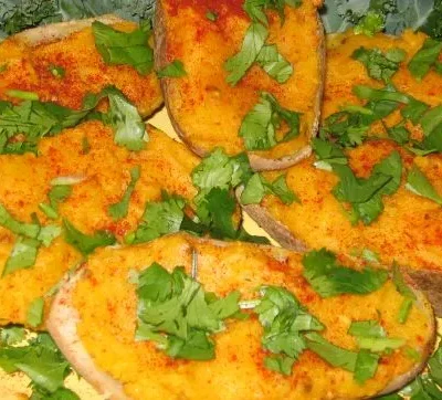 Low Cal Spicy Baked Potatoes