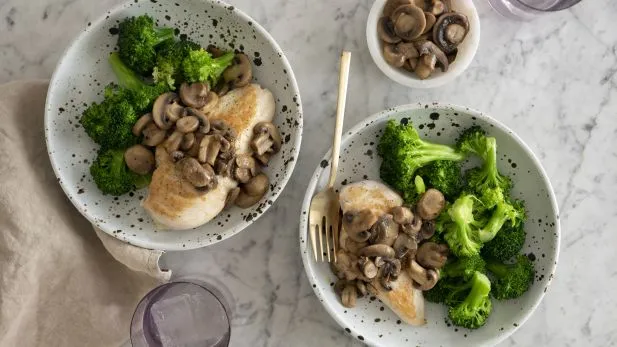 Low-Calorie Chicken Marsala for Healthy Weight Management