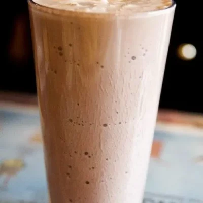 Low-Calorie Chocolate Banana Smoothie - Ww Friendly 2-Point Treat