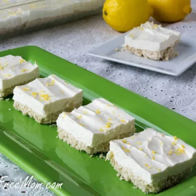 Low Carb Lemon Cheesecake Bars