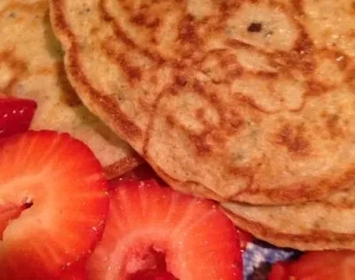 Low Carb Oatmeal Pancakes