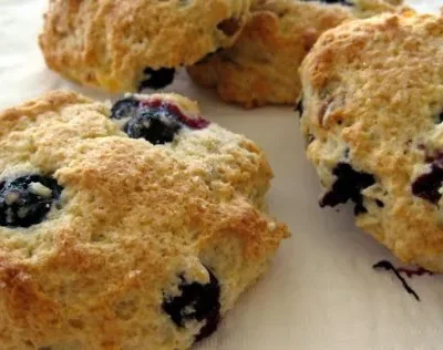 Low-Fat Blueberry Scones Using