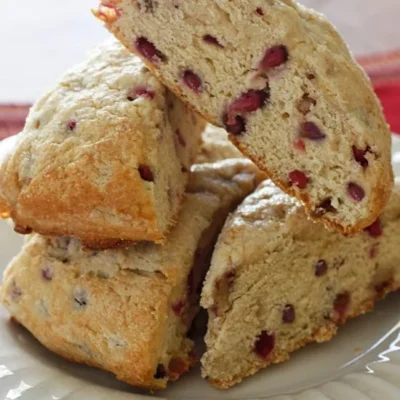 Low Fat Pomegranate Scones