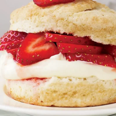 Luscious Lemon Cream And Fresh Strawberry Delight