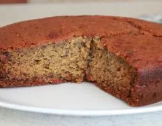 Lynnies Super Moist Banana Cake