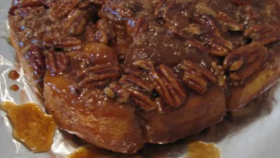 Make-Ahead Caramel Sticky Buns Recipe