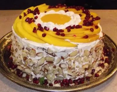 Mango-Orange Mousse Cake