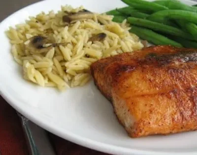 Maple-Spiced Glazed Salmon Recipe: A Flavorful Dinner Delight