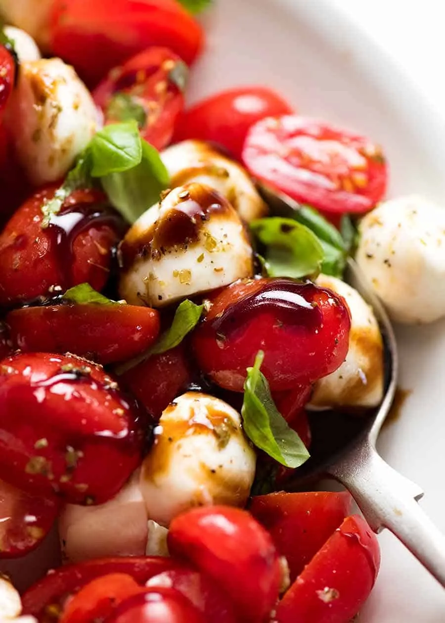 Marinated Baby Bocconcini and Fresh Tomato Salad Recipe