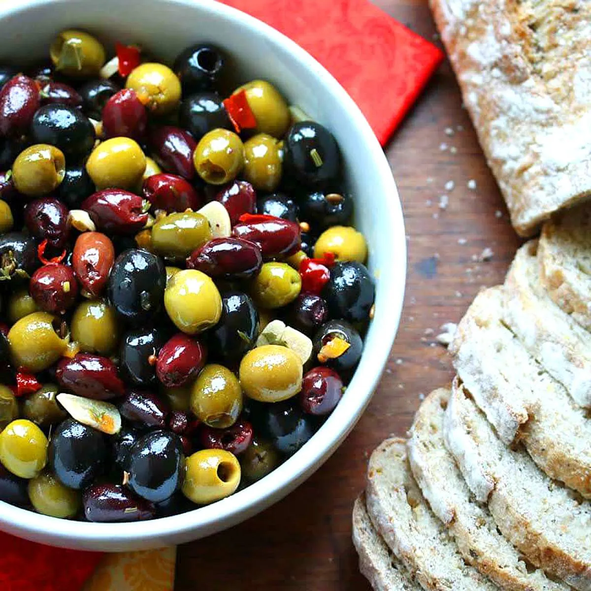 Marinated Green Olives