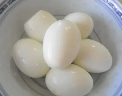 Martha Stewarts Hard Boiled Eggs 101