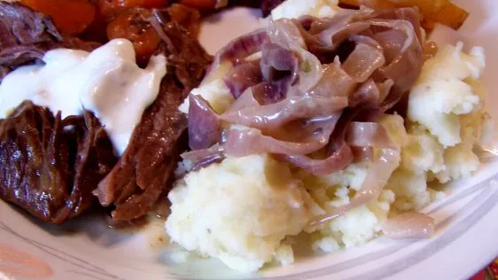 Mashed Potatoes With Roasted Garlic And Herbs