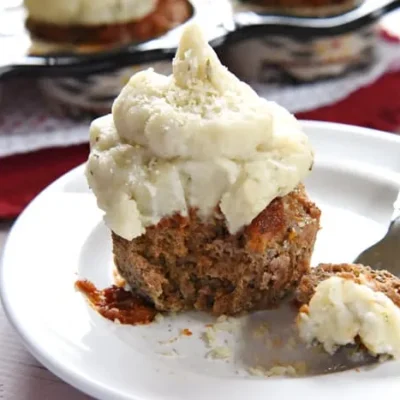 Meatloaf Cupcakes With Mashed Potato Frosting