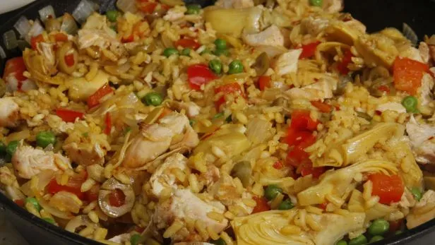 Mediterranean Chicken Paella