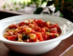 Mediterranean Chickpea Salad Delight: A Spanish-Inspired Recipe