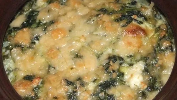 Mediterranean-Inspired Spinach and Feta Cheese Casserole