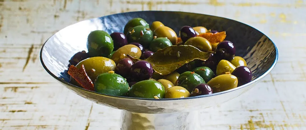 Mediterranean-Style Marinated Spiced Olives Recipe