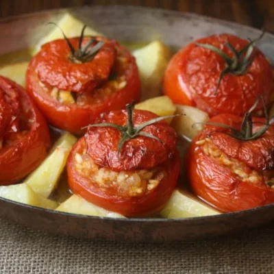 Mediterranean-Style Stuffed Tomatoes Recipe