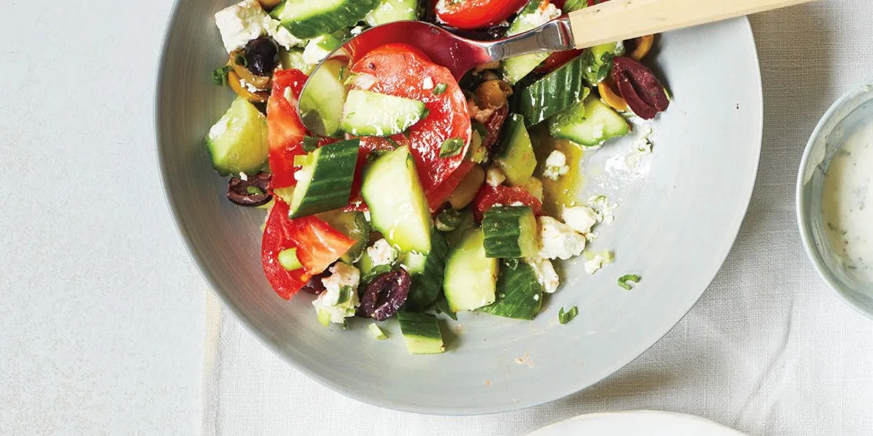 Mediterranean-Style Tomato and Feta Salad Recipe