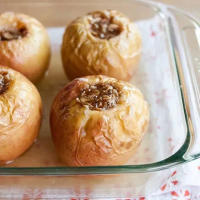 Microwave Baked Apple For One