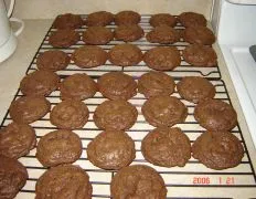 Mint Chocolate Chip Cookies